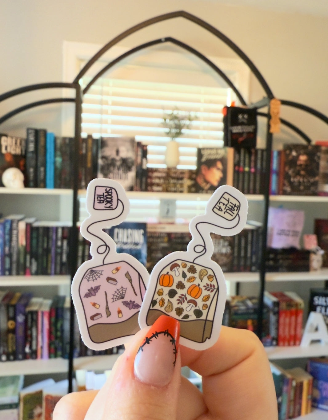 GOING BATS Tea Sticker