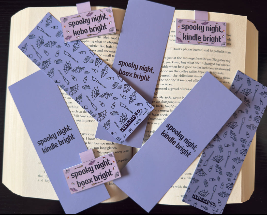 Bats & E-Readers Magnetic Bookmark